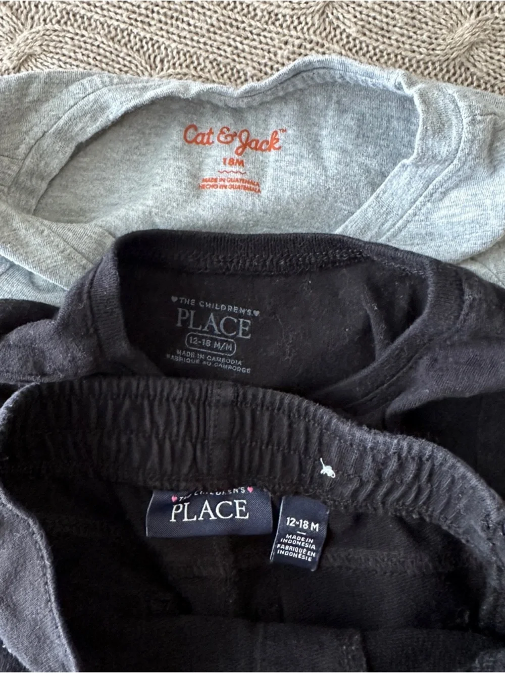 EUC Cat & Jack/Children’s Place 4pc Mix’n’Match Bundle: Black & Pink, 12-18 Mo - Picture 11 of 11